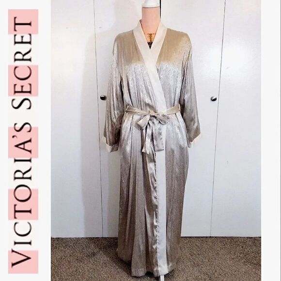 Victoria's Secret 1999 Gold Ivory Satin Textured Long Kimono Robe M/ L - Picture 2 of 16